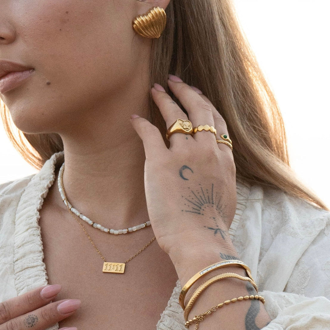 Herzförmiger Engelring