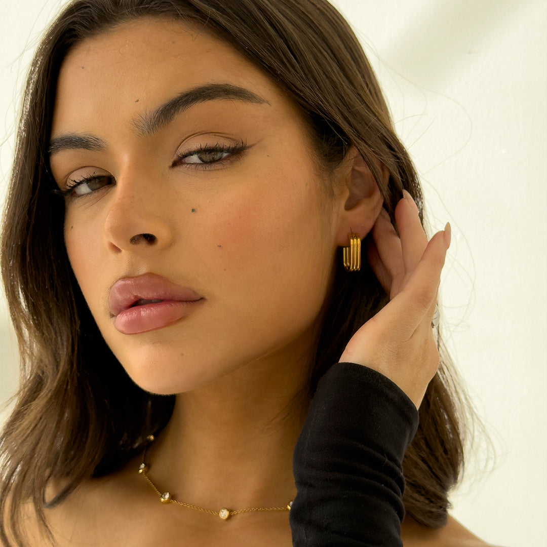 GEWÖLBTER RIPPEN-HOOP GOLD