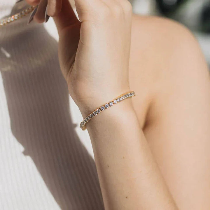 Chloe funkelndes Tennisarmband