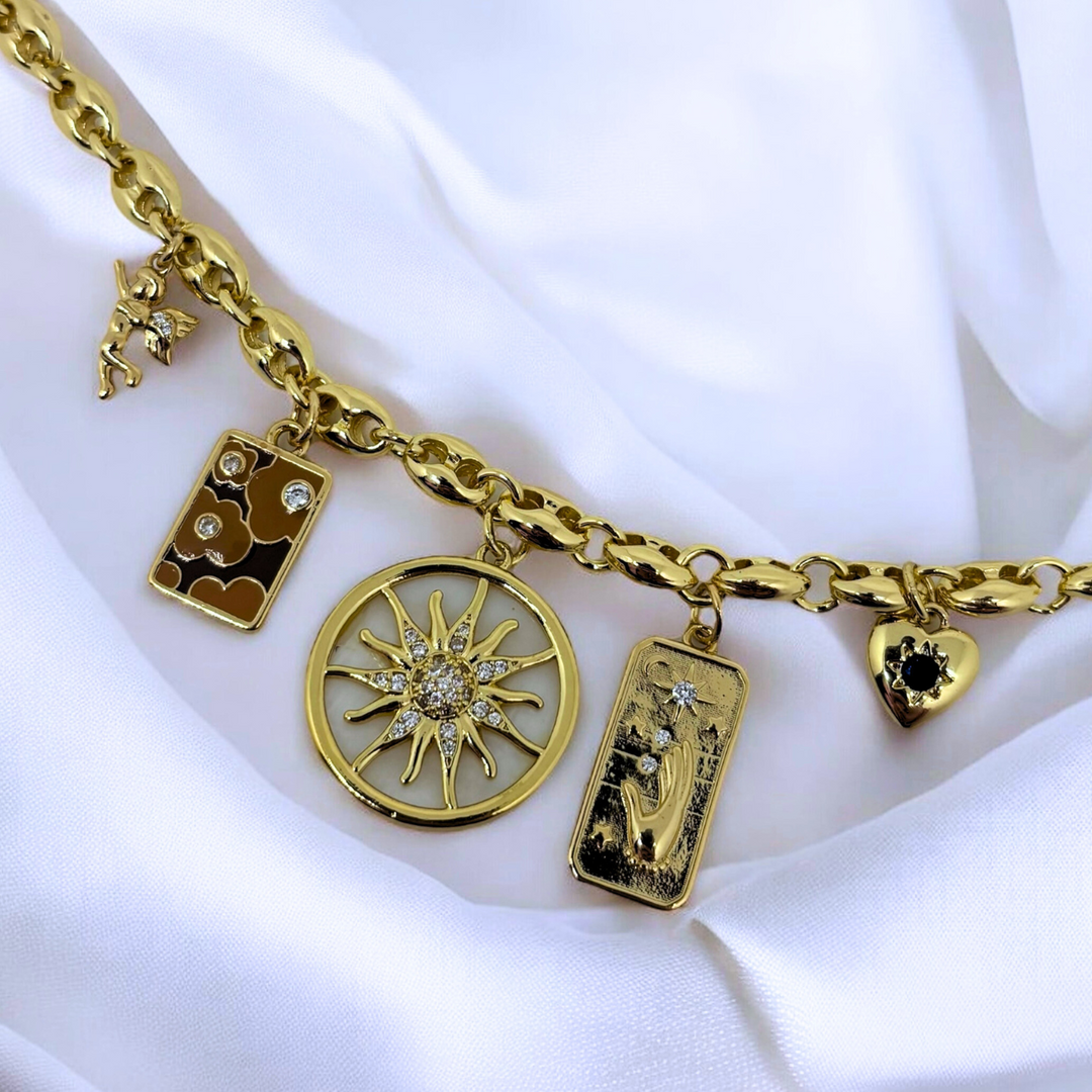 Strahlende Sonnenkette (Handgefertigt & Limitierte Auflage)