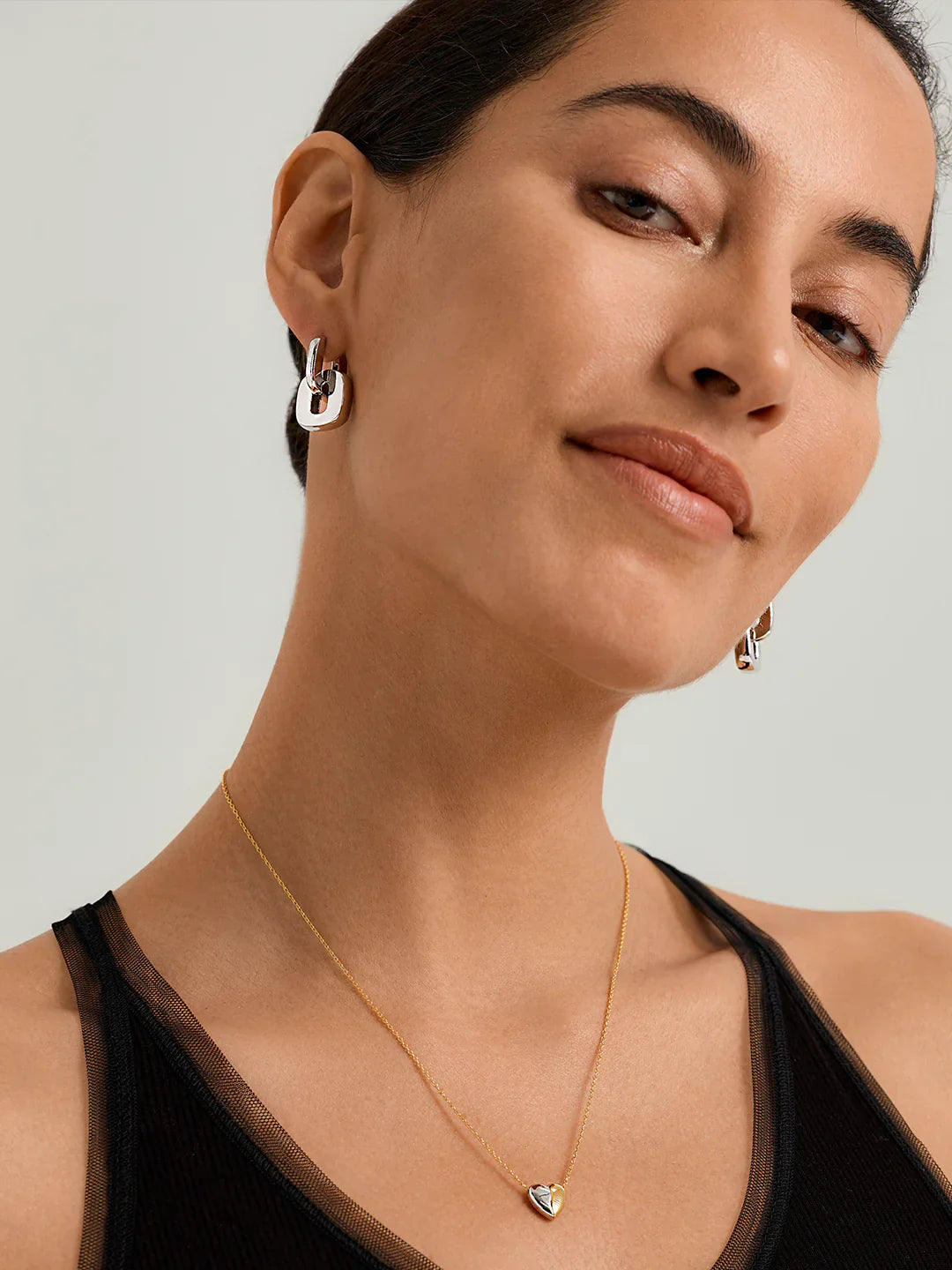 Bold Interlock Drops