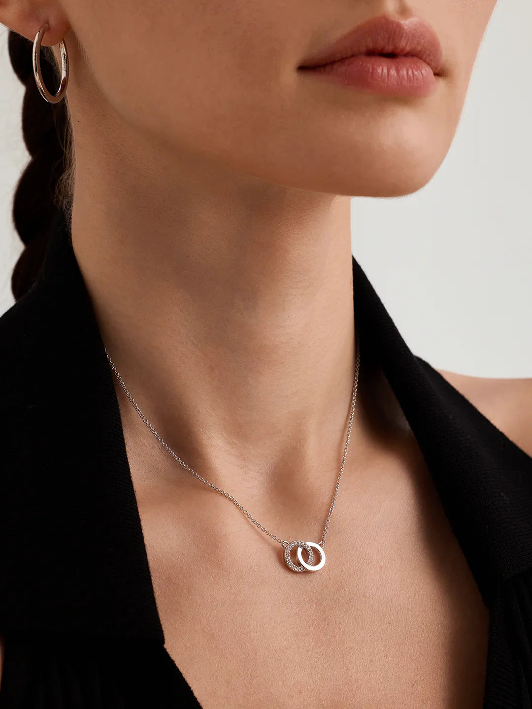Doppelte Kreis-Halskette mit Pavé