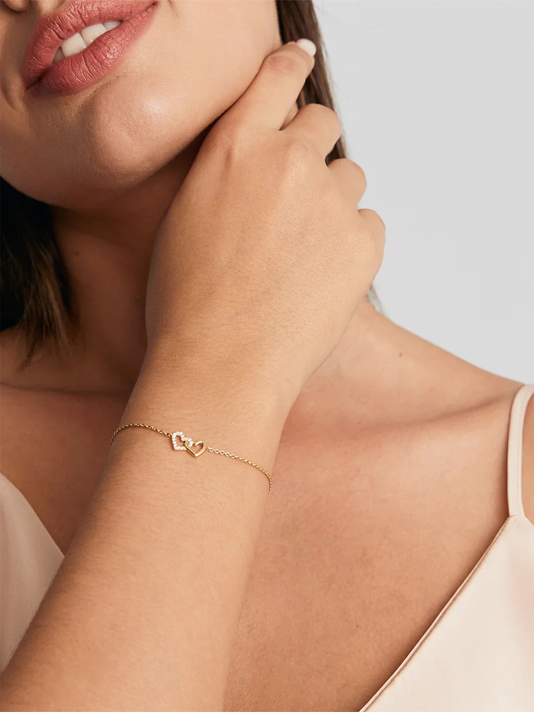 Kleine Verschlungene Herzarmband