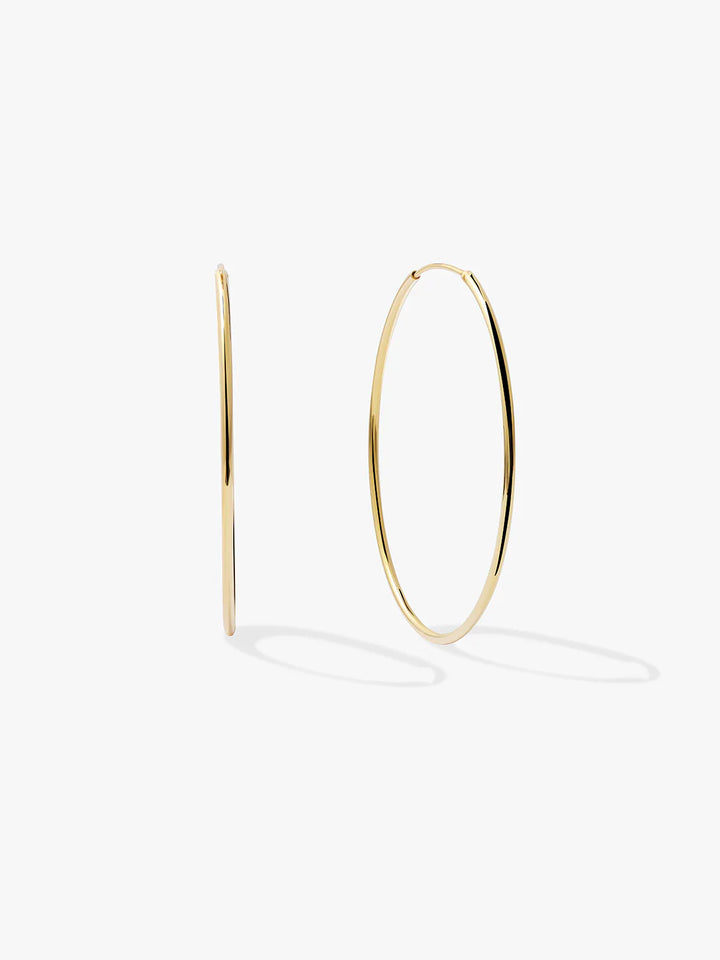 Überdimensionale Creolen