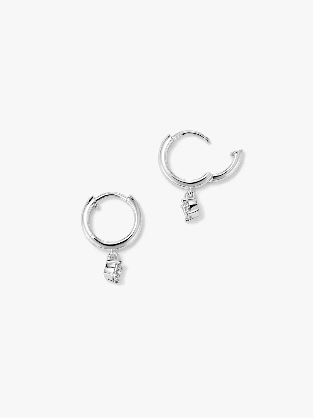 Runde Saphir-Tropfen