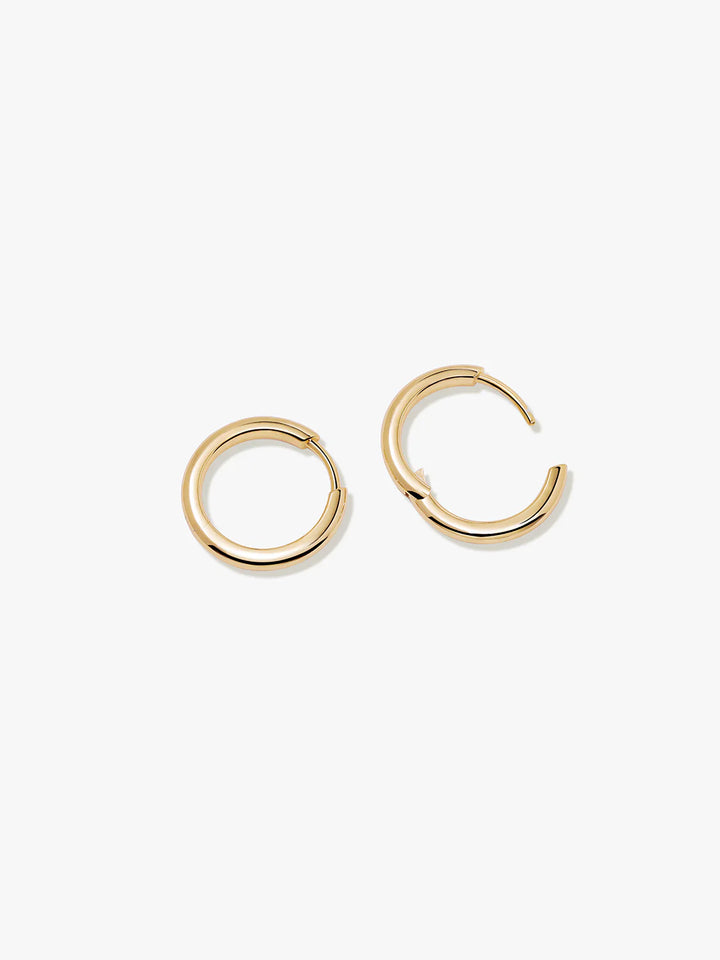 Kleine Röhrenohrringe