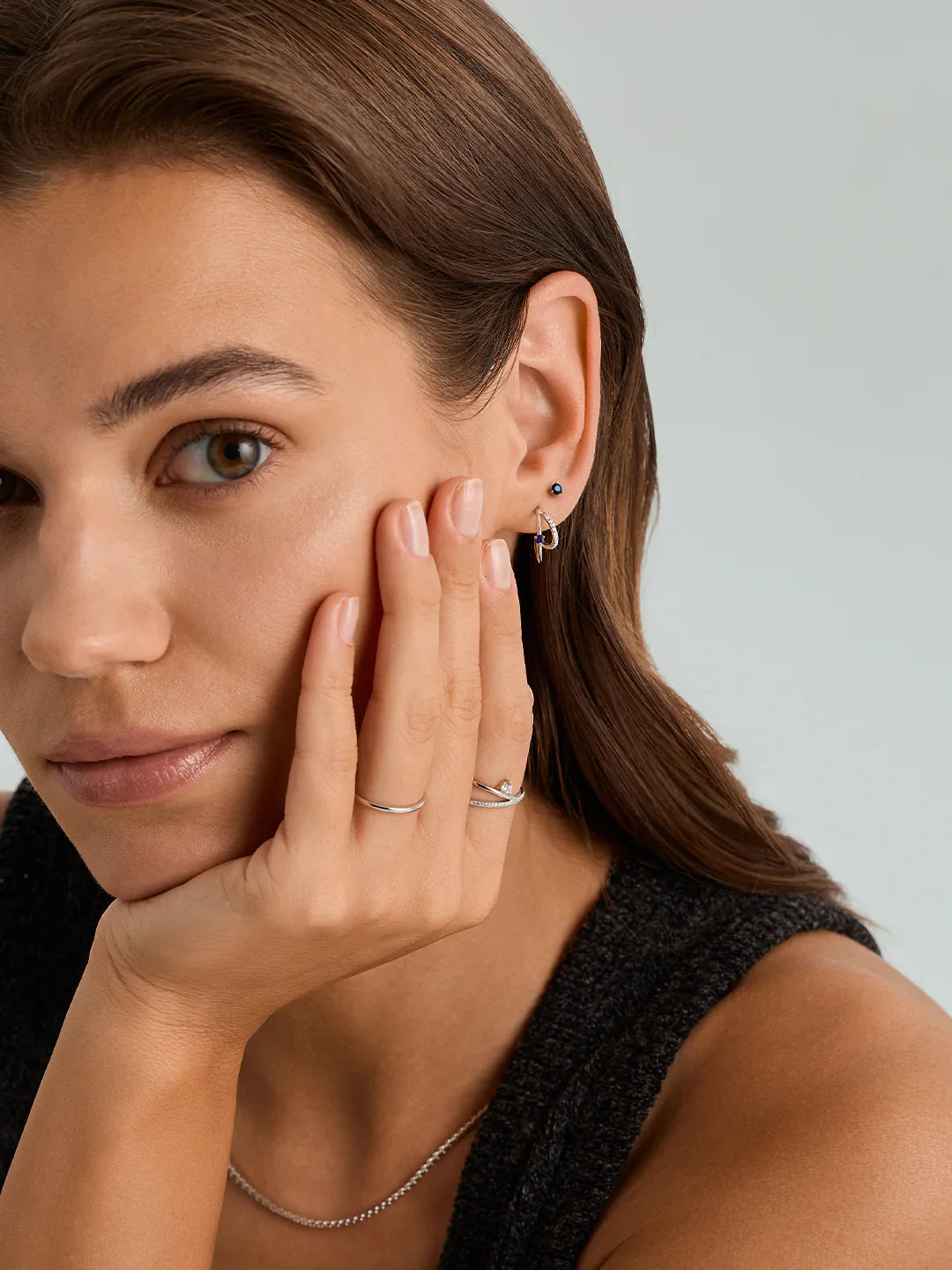 Blauer Saphir & Pavé Doppelohrringe