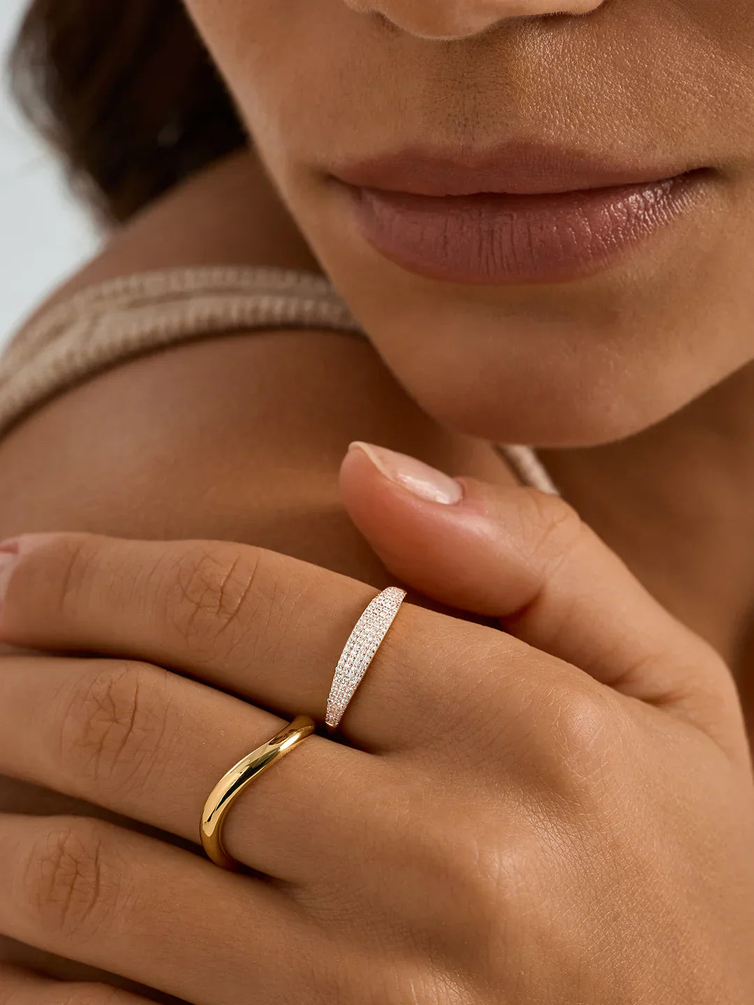 Pave Saphir Siegelring