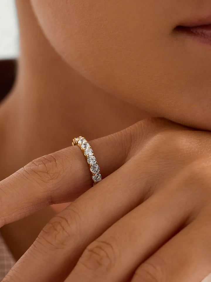 Saphir-Ewigkeit Ring