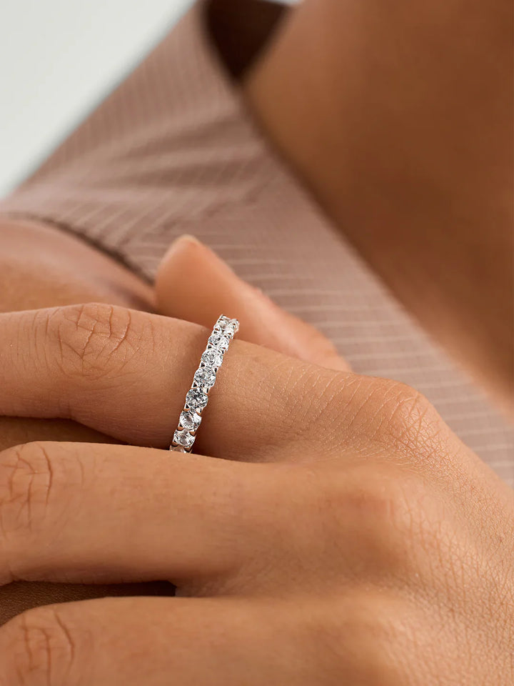 Saphir-Ewigkeit Ring