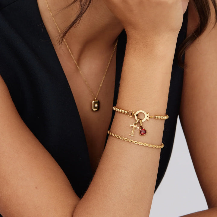 Perlen-Geburtsstein-Initial Charm-Armband