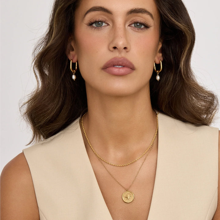 Goldene Kompass-Halskette