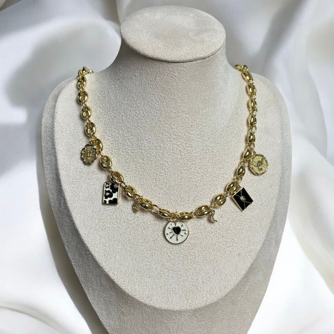 Mystique Charm Necklace (Handgefertigt & Limitierte Auflage)