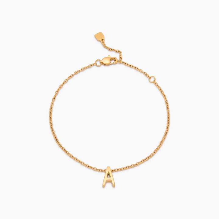 Zierliches Initial Charm Armband