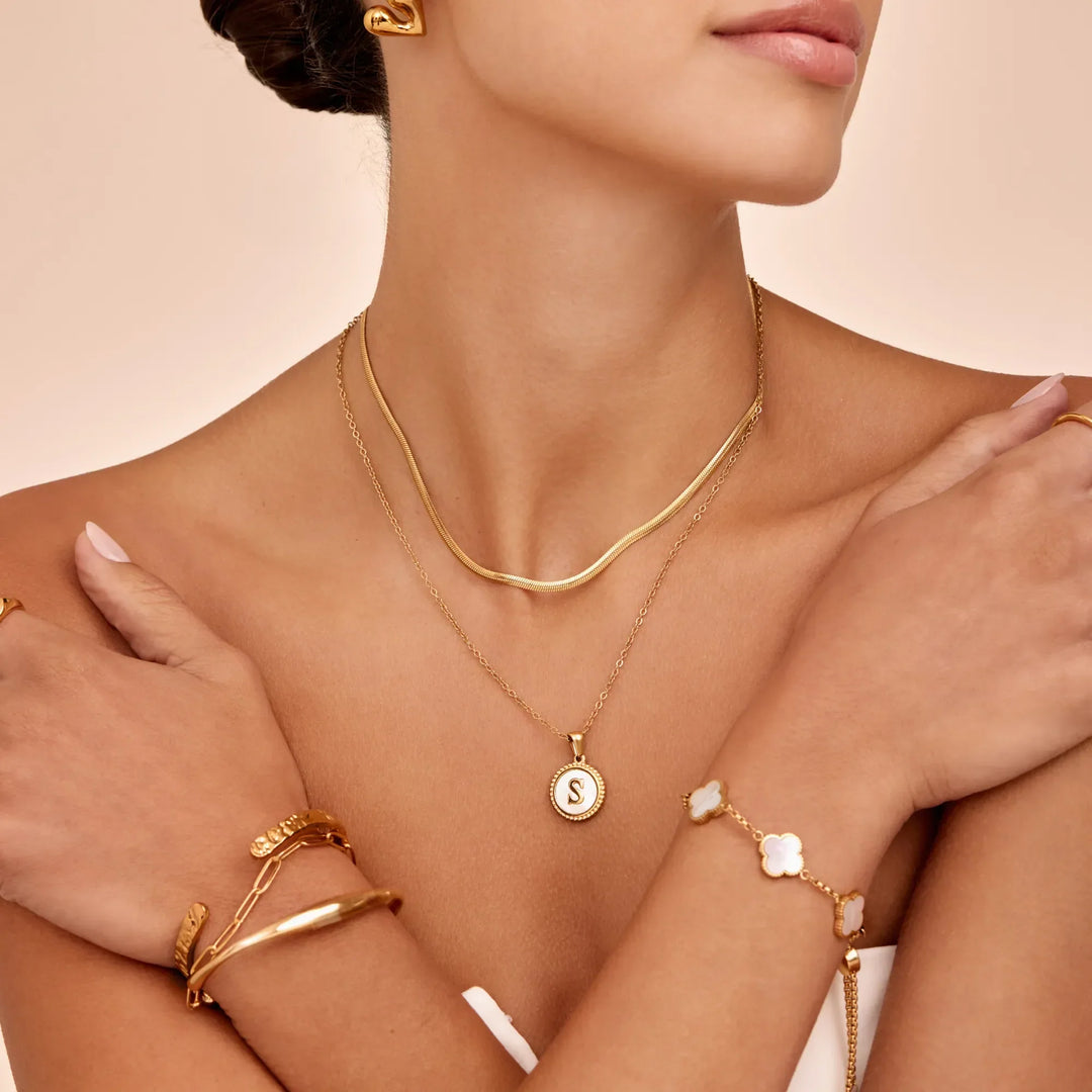 Perlen-Mutter Initial Anhänger Halskette