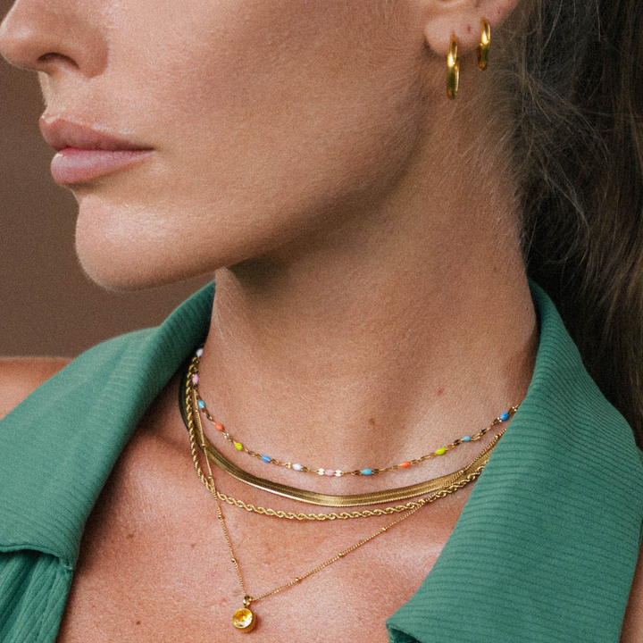 Regenbogen Dainty Choker