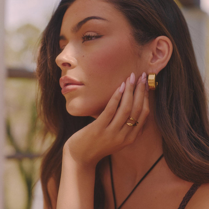 QUADRATISCHER STAPELRING - GOLD