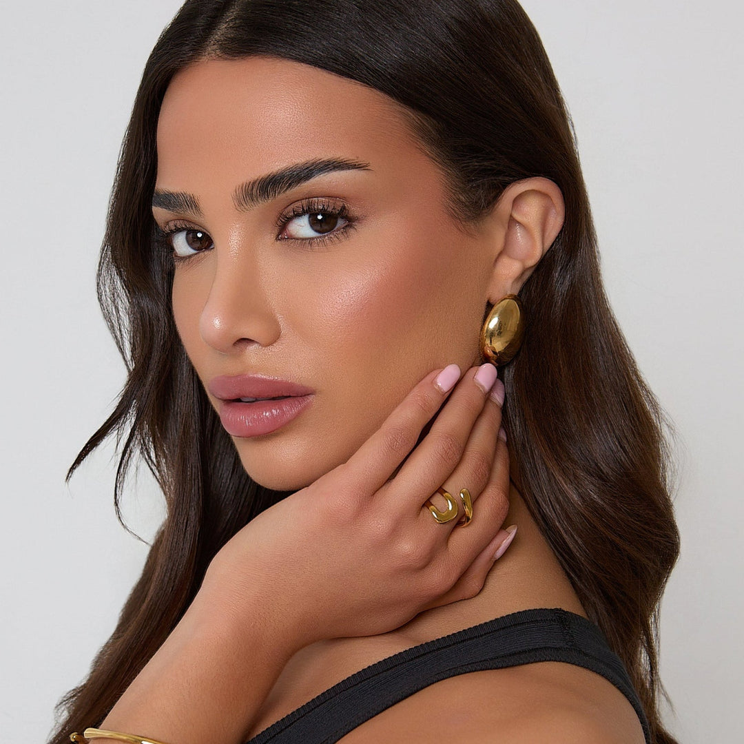 VERSTELLBARER SKULPTURALER RING - GOLD