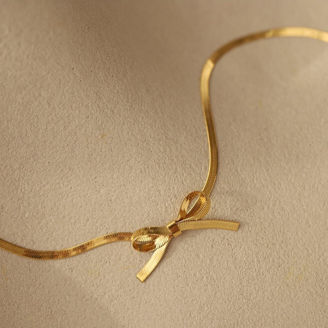 Carol Schleifen-Halskette