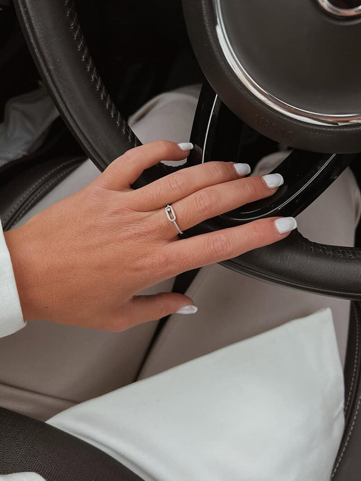 Emma - Geometrischer Ring für Frauen, Elegantes Design aus Sterlingsilber