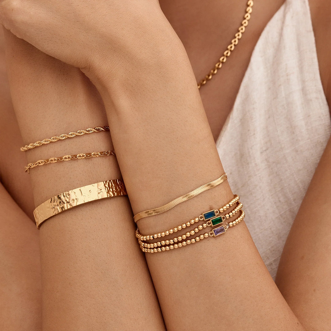 Goldene Perlen-Geburtssteinarmband