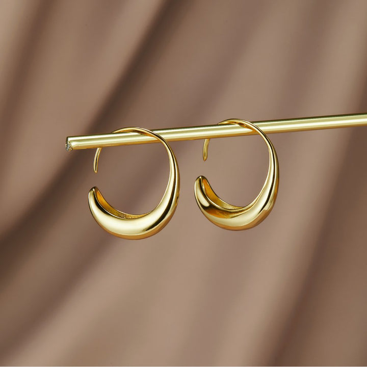 Klassische Drop Hoop Ohrringe