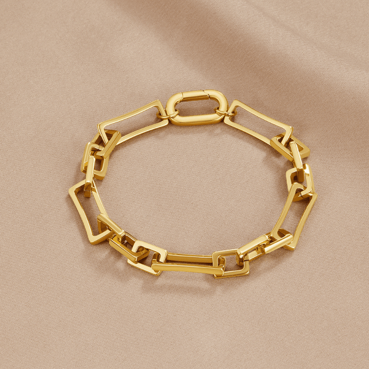 Ember Gold Chain Armband