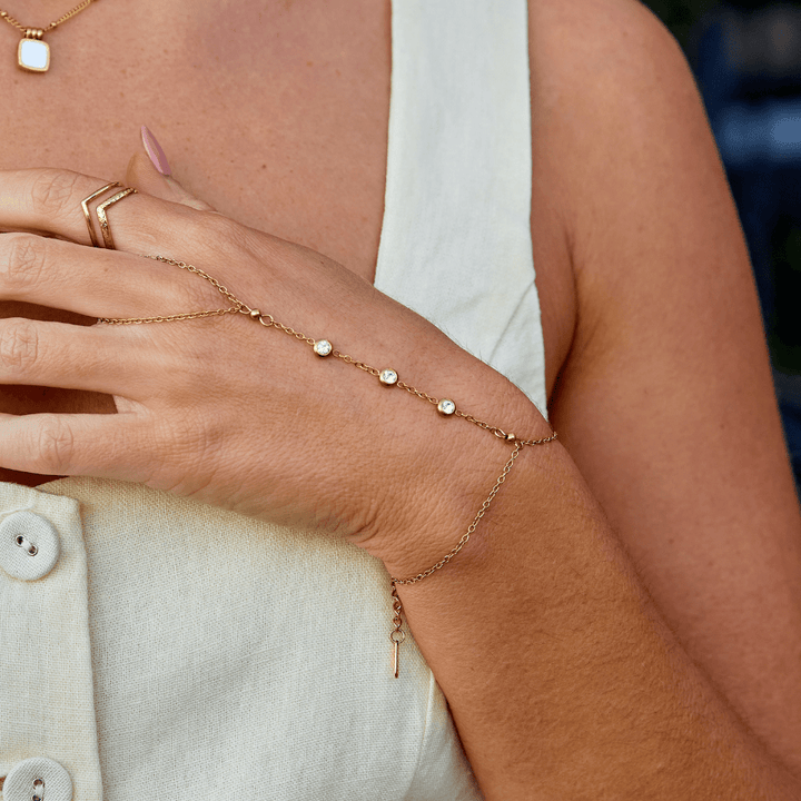 Freya Kristall Handkette Armband