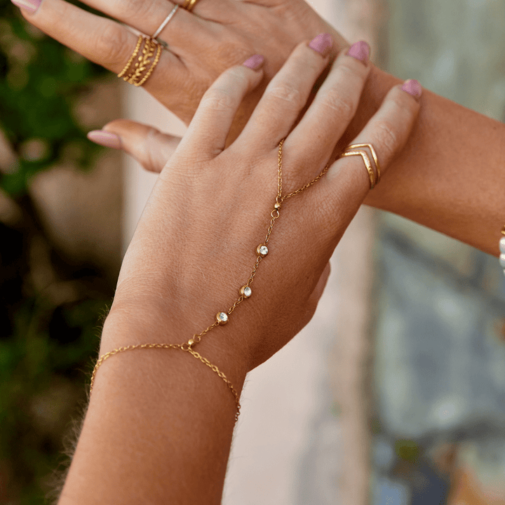 Freya Kristall Handkette Armband