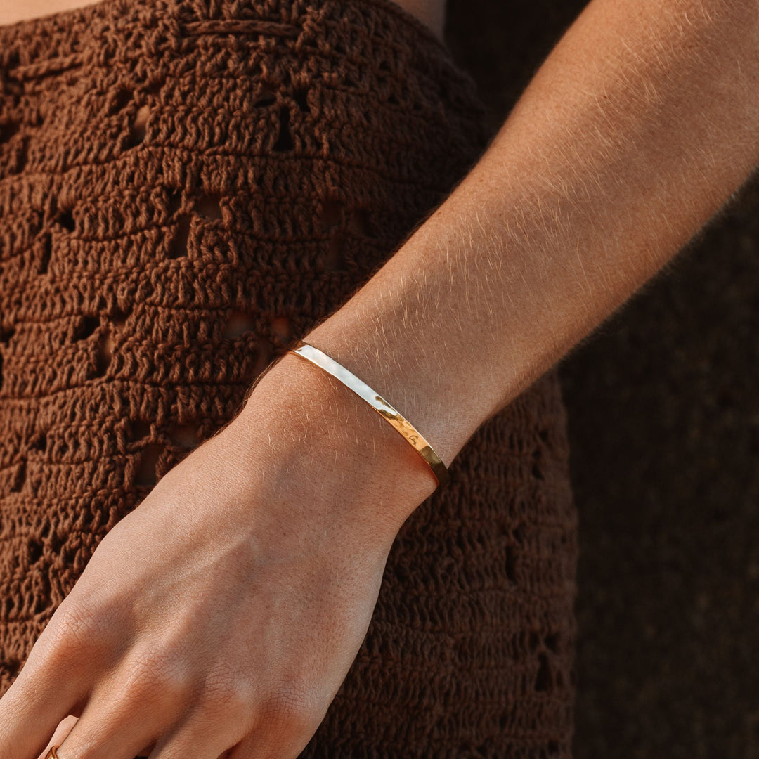 Gehämmerter Armreif