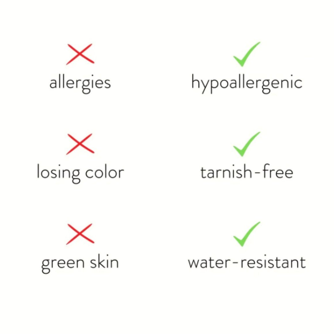 Goldene mehrlagige Ketten-Halskette