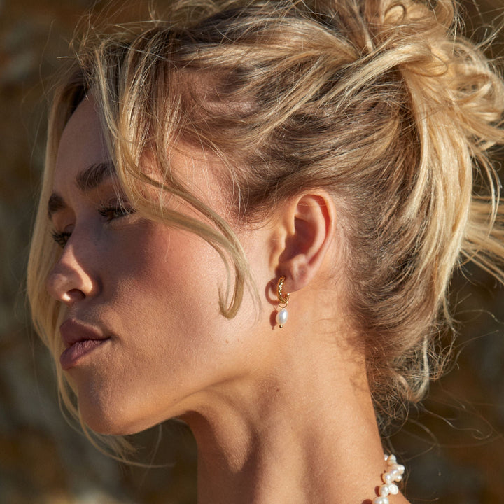 Gehämmerte Perlen-Hoops Ohrringe