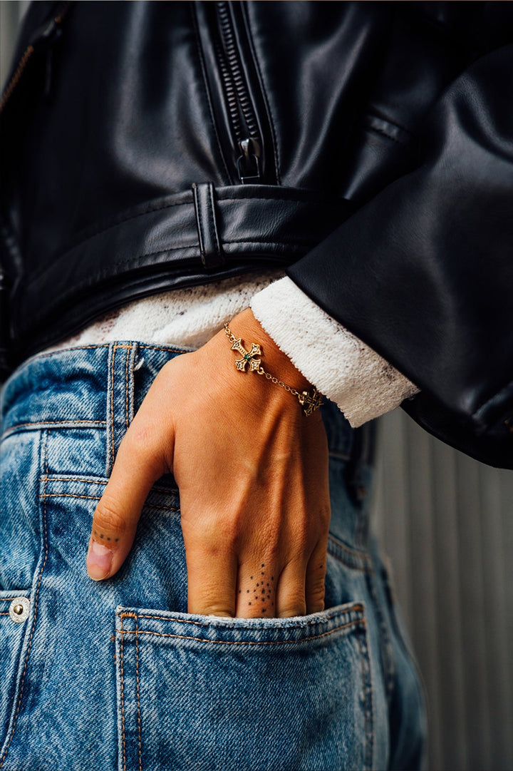 Faith Kreuzanhänger Armband