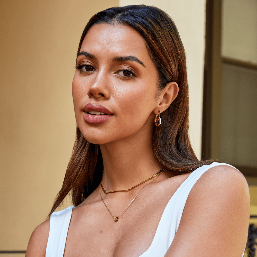 Lira Gedrehte Herz Hoop Ohrringe