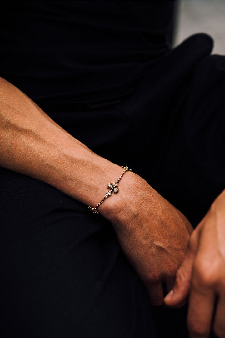 Faith Kreuzanhänger Armband