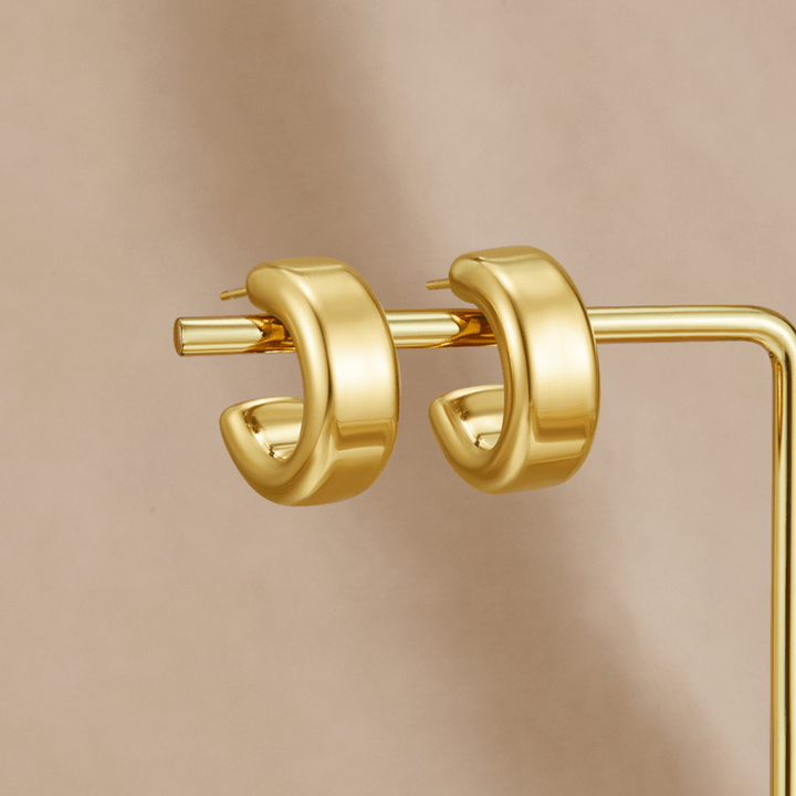 Mari Halbcreolen Ohrringe