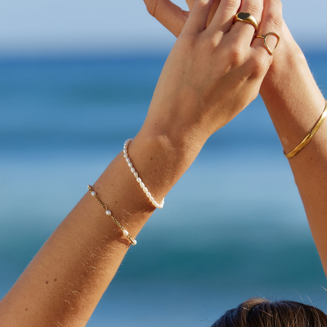 Süßwasserperlenarmband