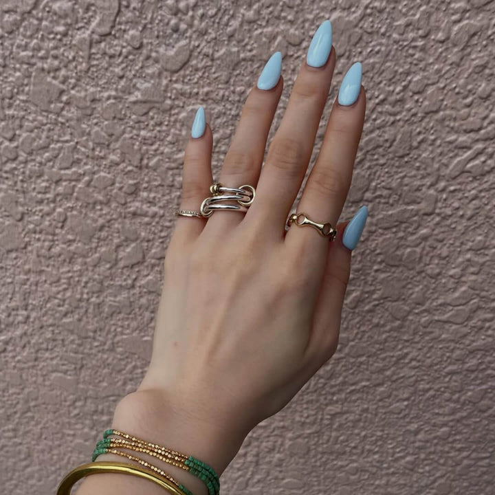 Aura Schlichte Verschlungene Ring