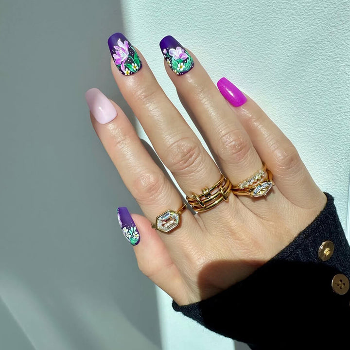 Aura Schlichte Verschlungene Ring