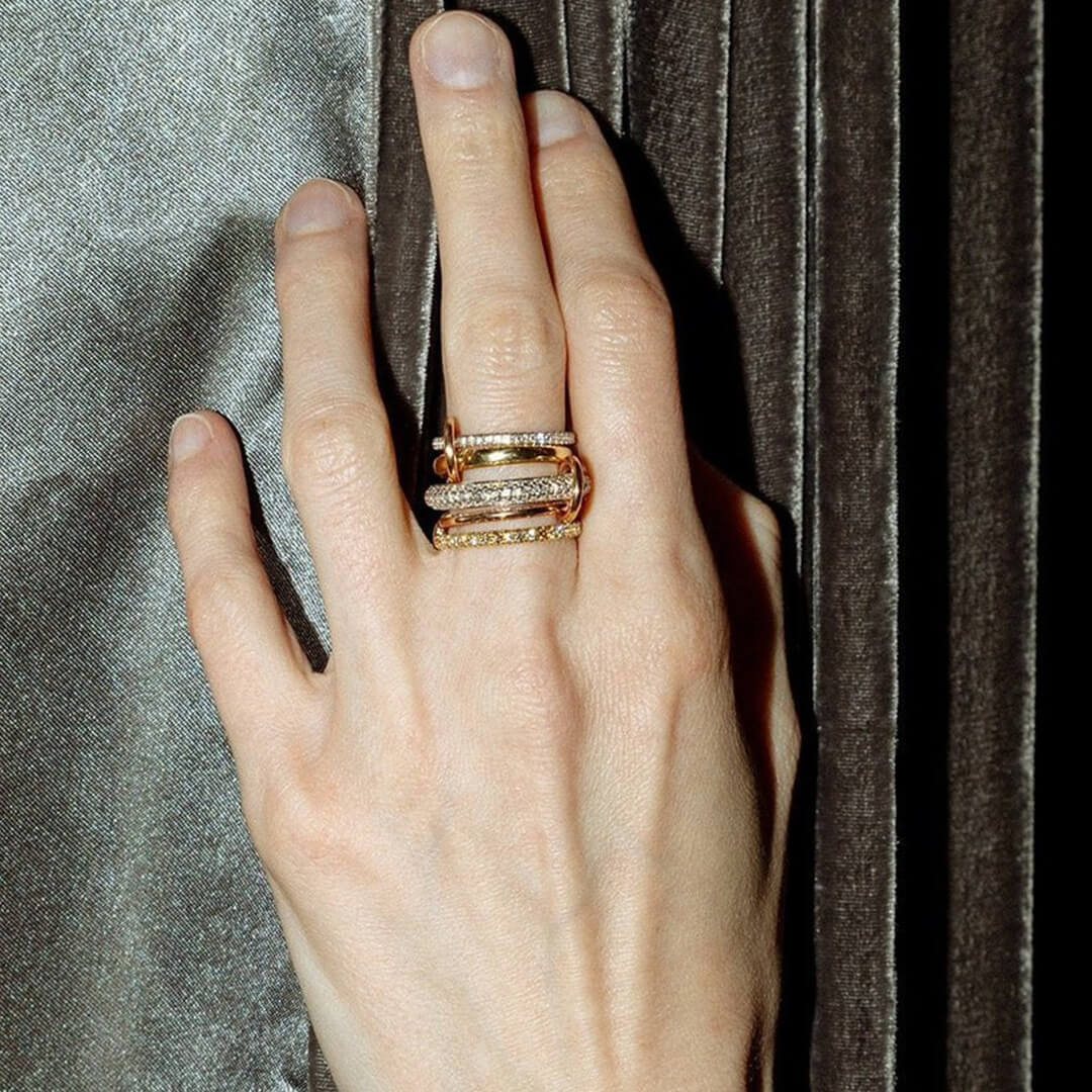 Aurélie Strahlender Zirkonia Fünf-gestapelter Ring