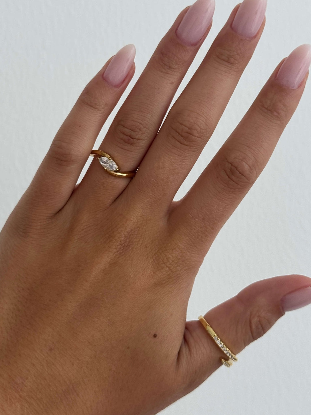 Calista Twisted Elegance Bandring