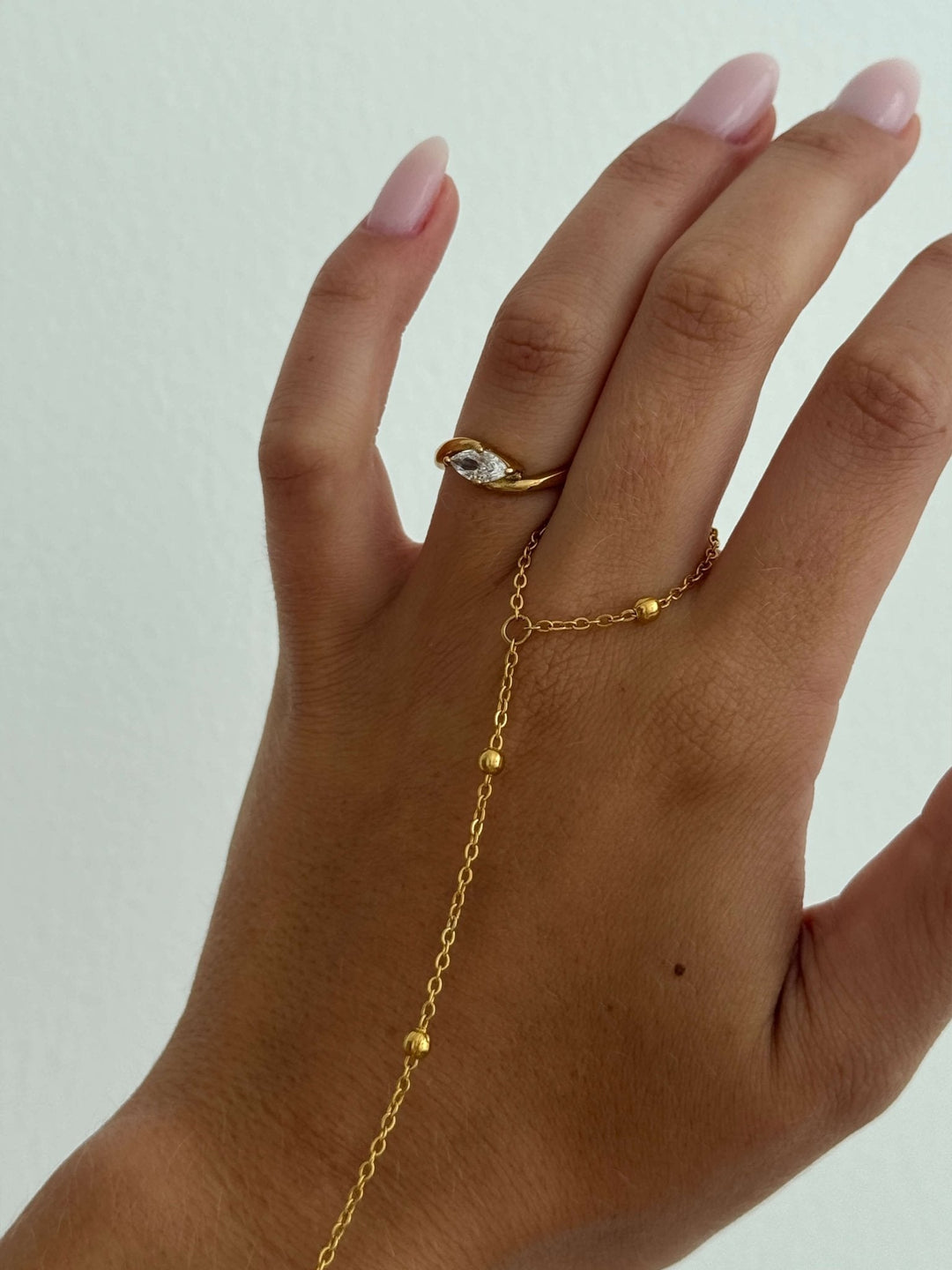 Calista Twisted Elegance Bandring