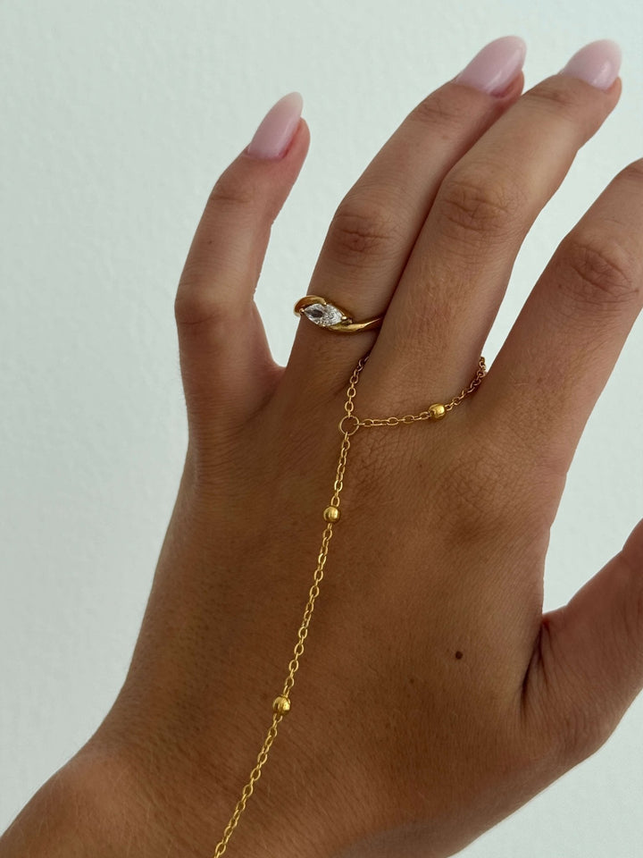 Calista Twisted Elegance Bandring