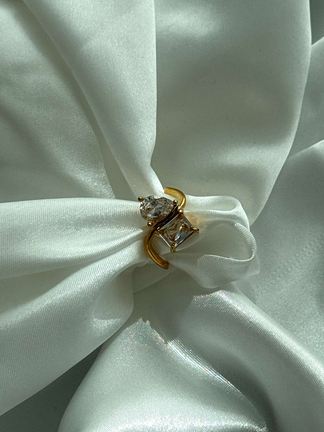 Cressida Zwillings-Zirkonia-Bandring