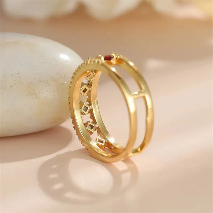 Emily Ring - Zarter quadratischer Ring mit Regenbogenkristall für Frauen