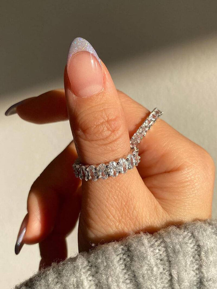 Ovaler Schnitt Statement Bandring