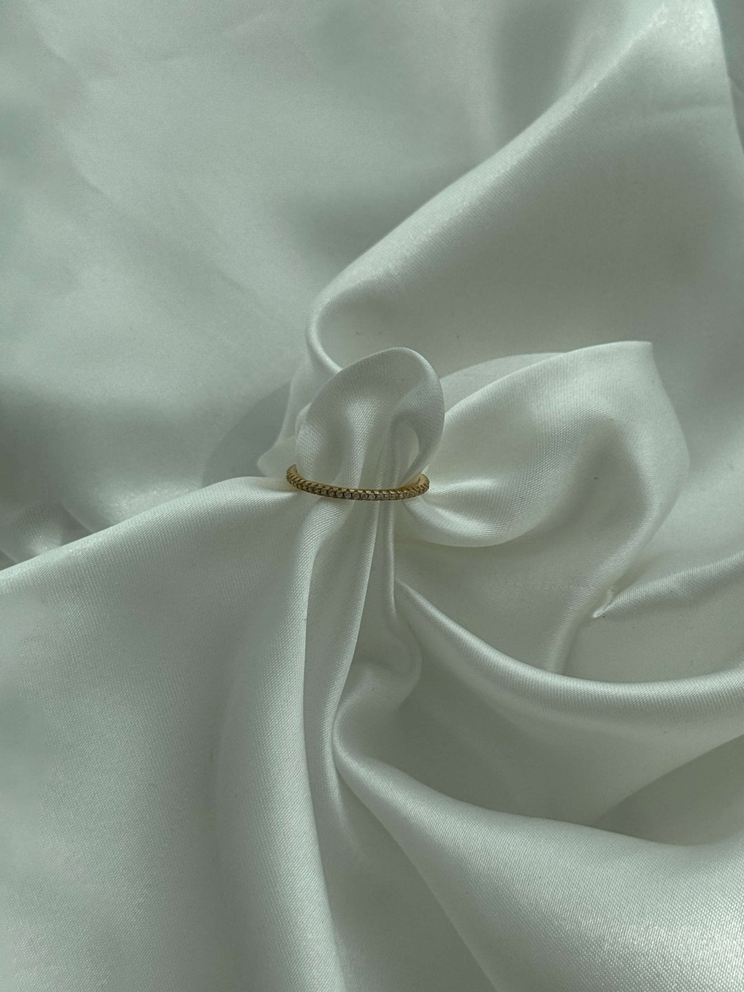 Yalina Slim Pavé Bandring